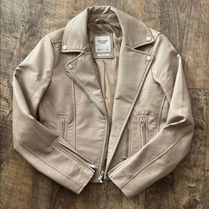 Women’s Abercrombie & Fitch Vegan Leather Tan Moto Jacket